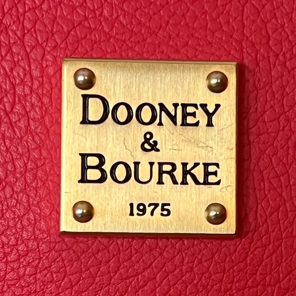 Dooney & Bourke Pebble Grain Small Kiley Crossbody Red Leather Bag‎ - Picture 14 of 16